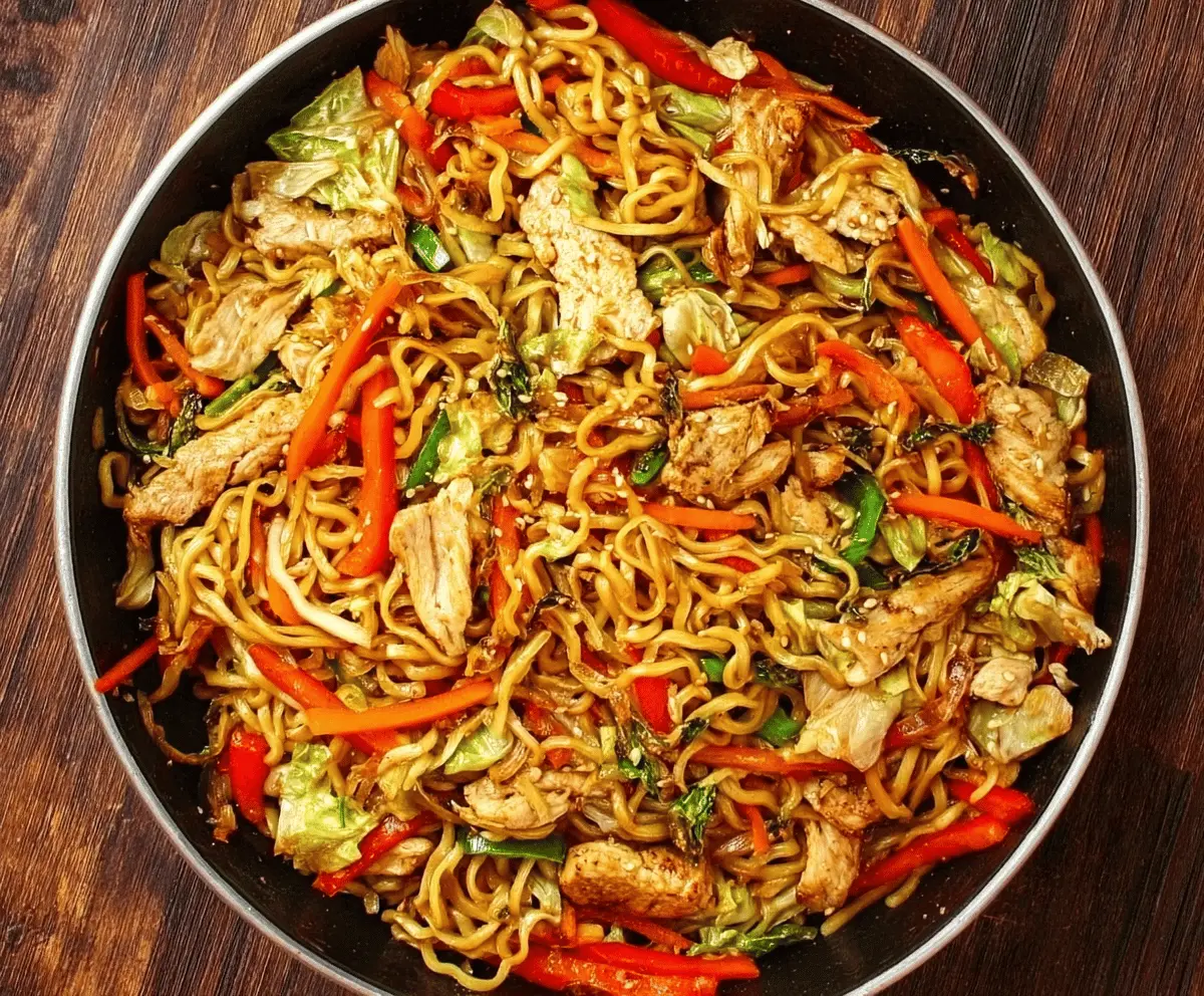 Easy Chicken Yakisoba Recipe