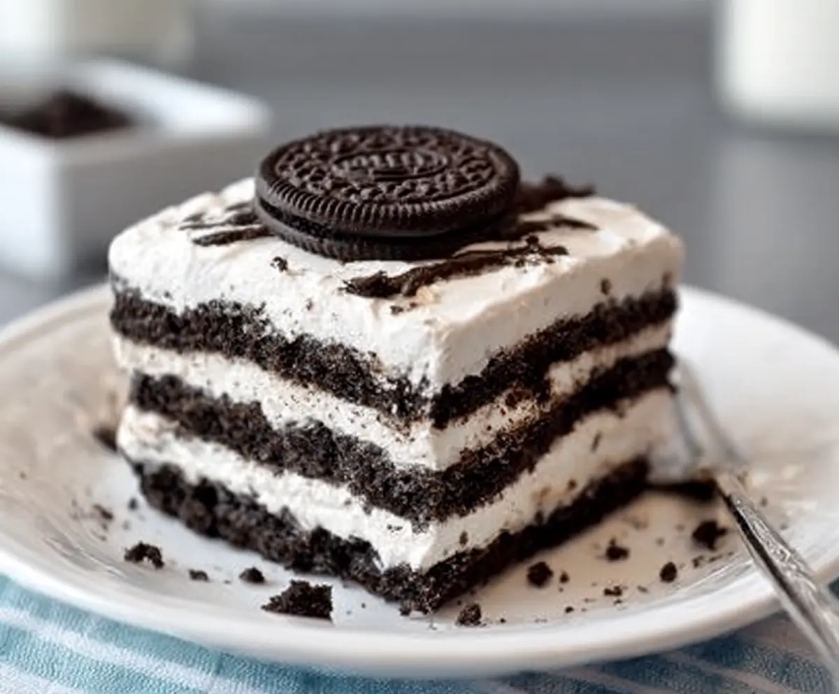 Easy No Bake Oreo Icebox Cake
